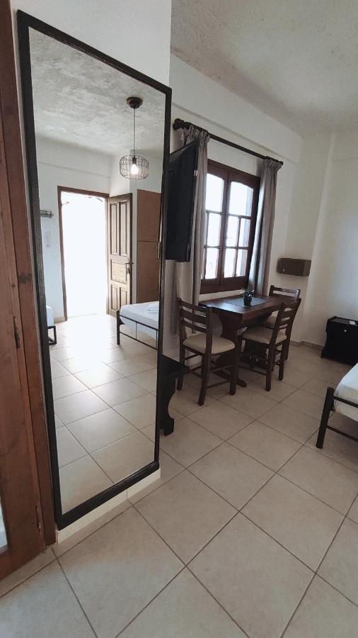 Dedalos N3 Sea View Apartment-30 Metres From The Beach Stalís Exterior photo