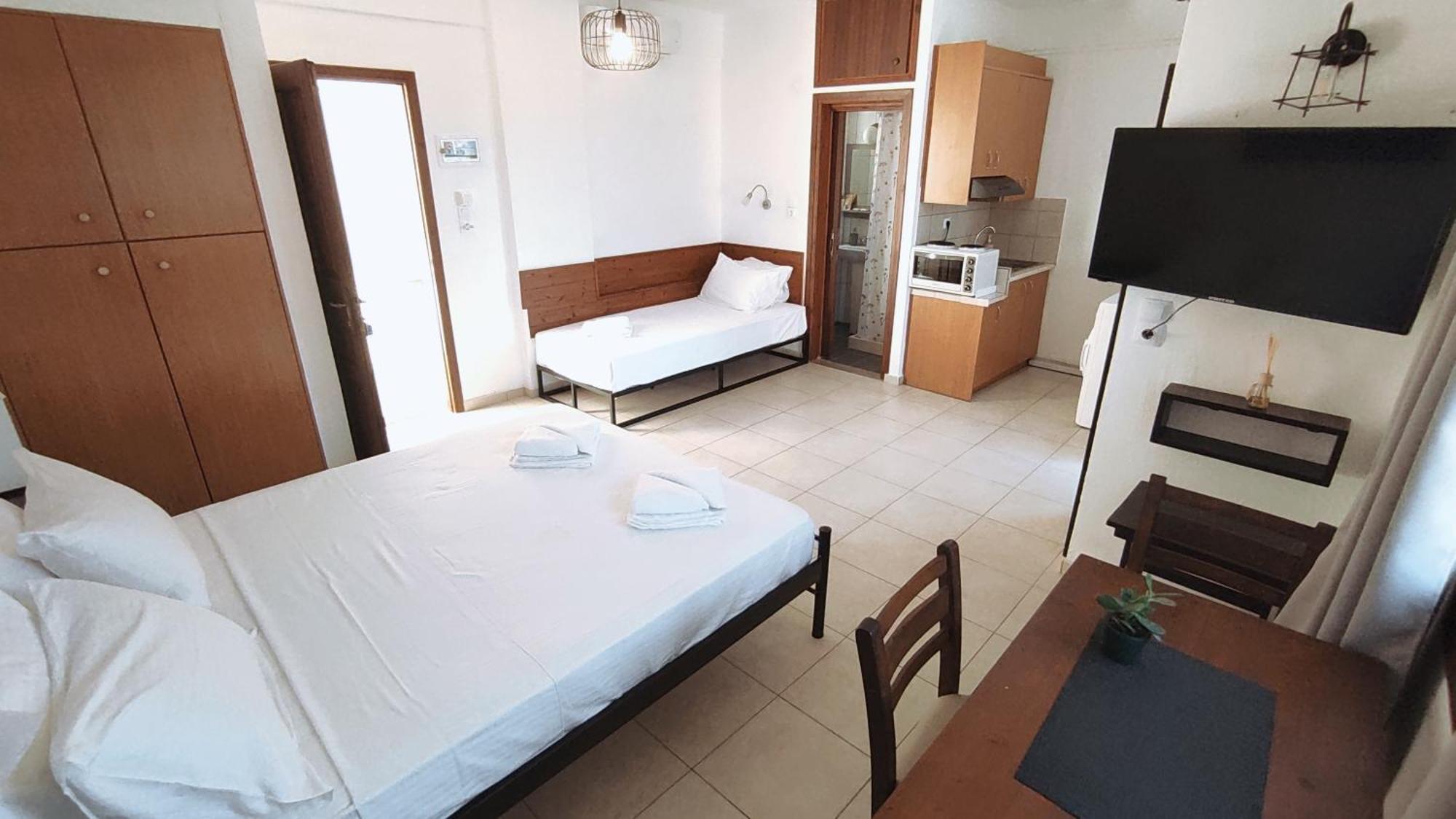 Dedalos N3 Sea View Apartment-30 Metres From The Beach Stalís Exterior photo